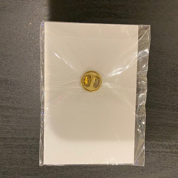 “I want to be a Wizard” Pin - Picture 2 of 2